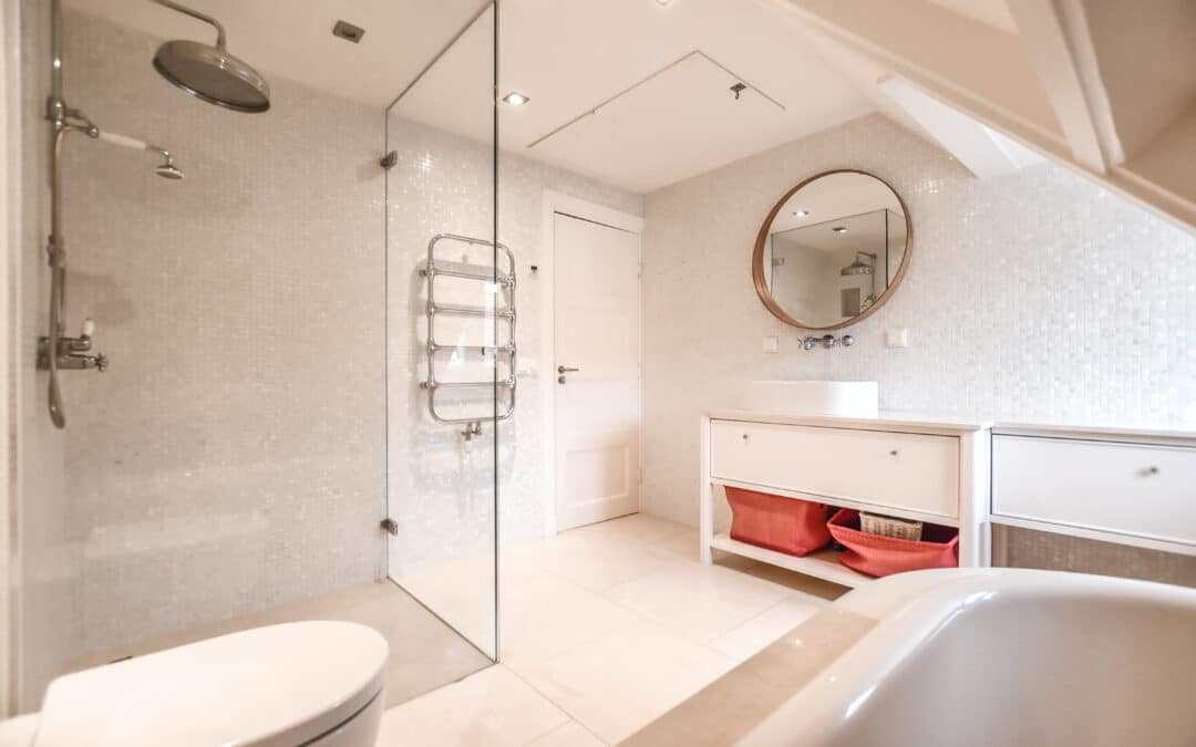 Bathroom Remodel vs Bathroom Renovation Dallas TX: What’s the Difference?